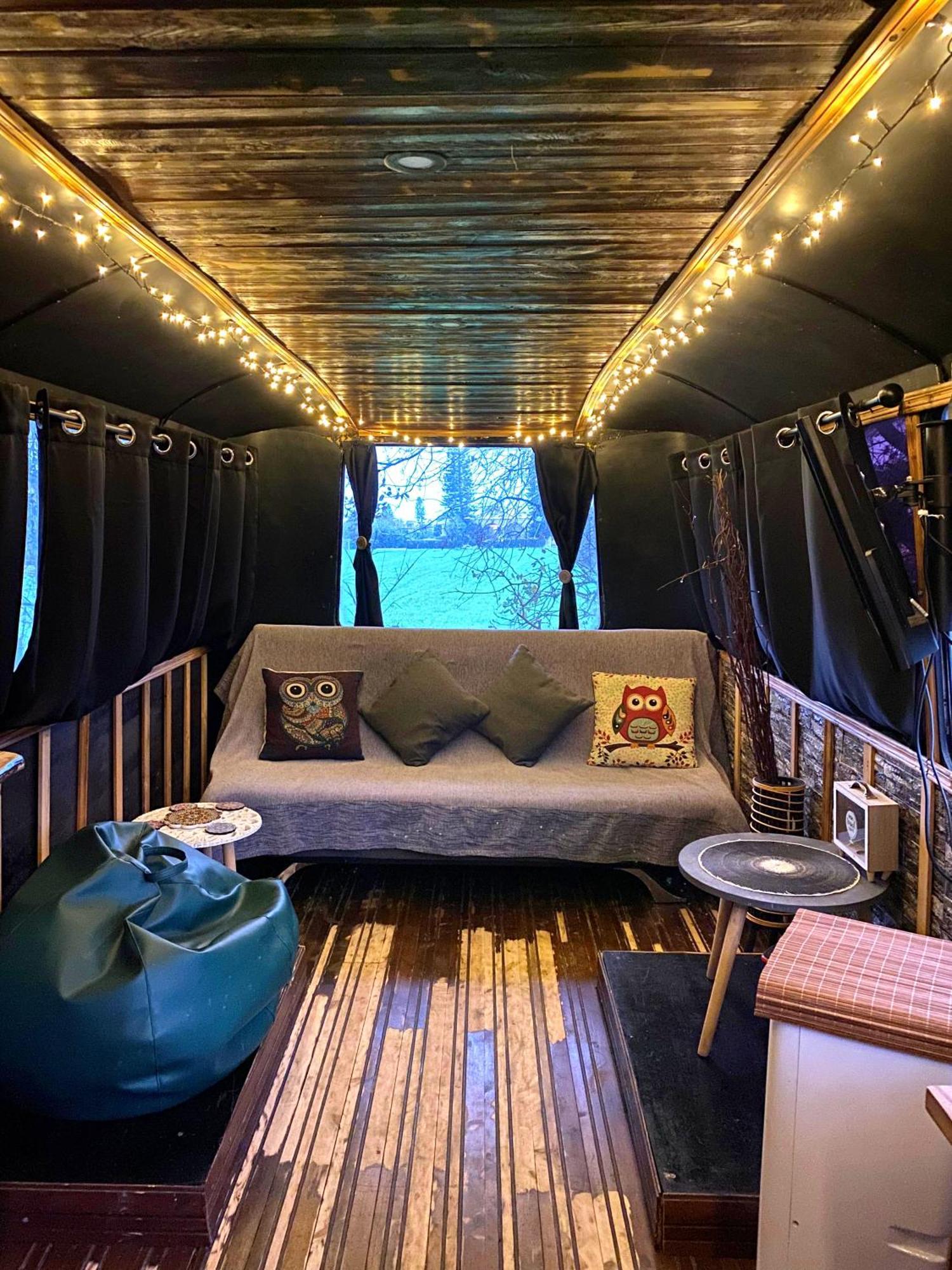 - Magic Bus - Hotel Klorakas Luaran gambar